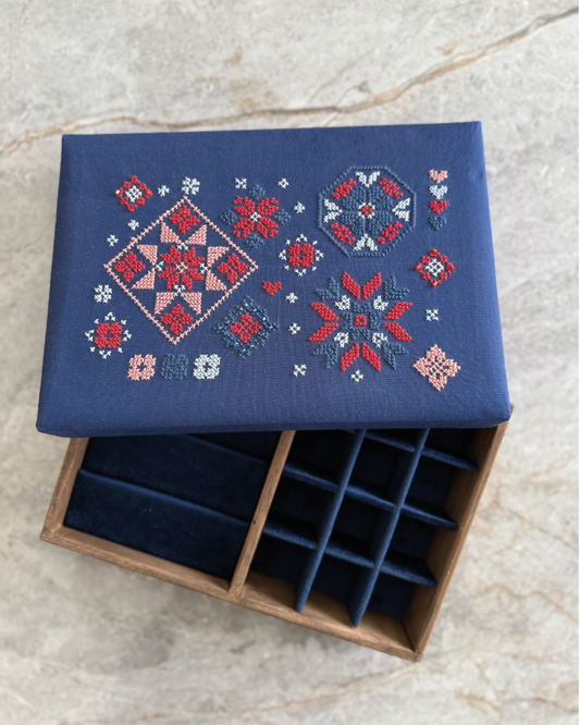 Umi Jewelry Box