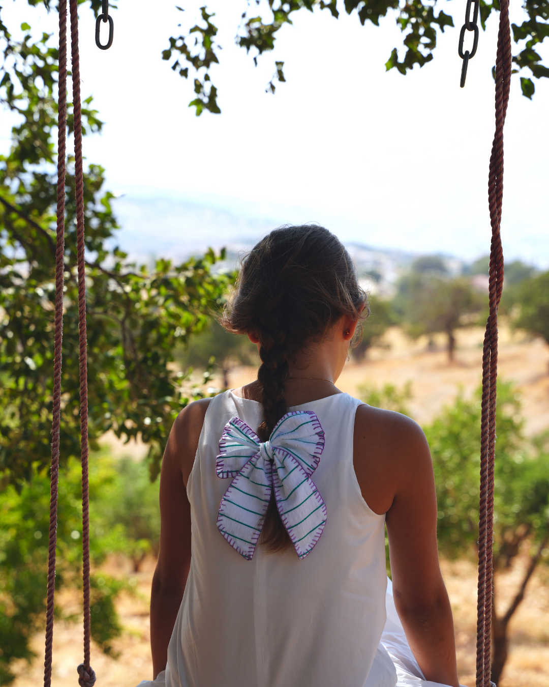 Min Al Ard Collection - Bow