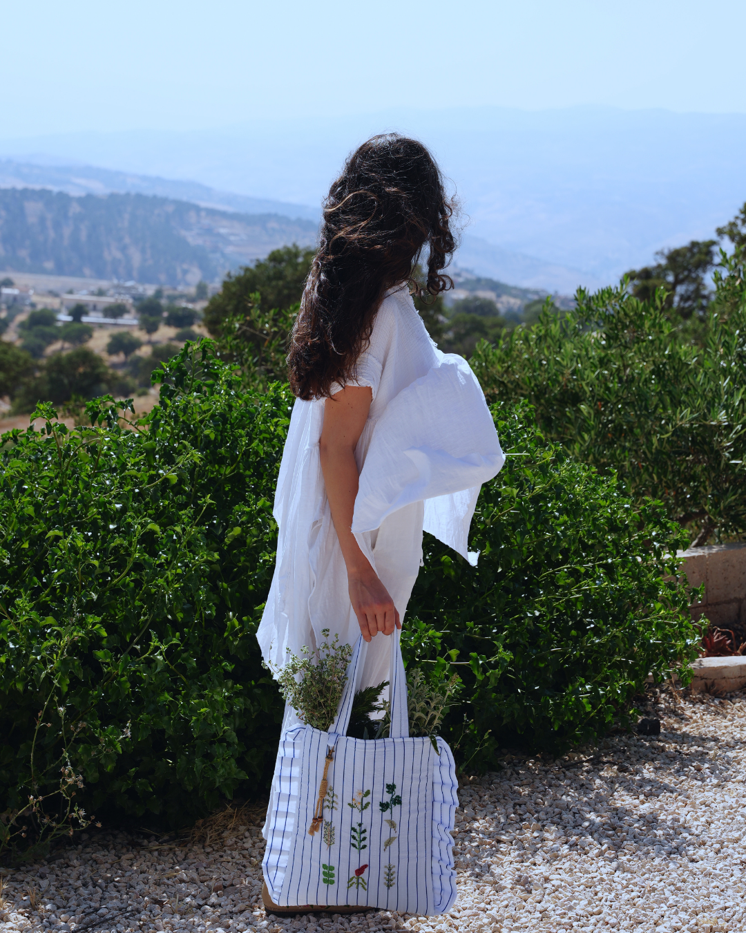 Min Al Ard Collection - Tote Bag